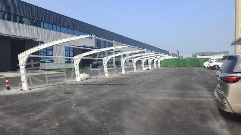 徐州新沂车棚安装实景(图2)
